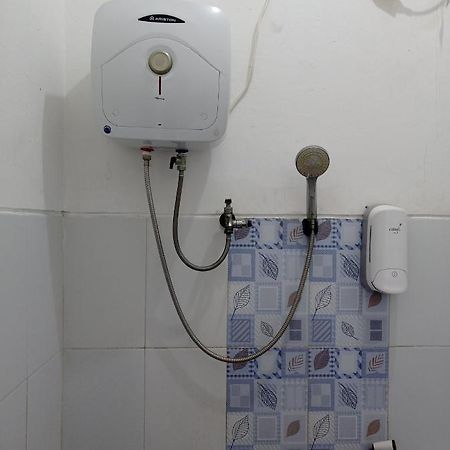 Homestay 3 Surabaya Bagian luar foto